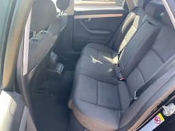 AUDI A4 3.0 TDI Quattro Manuală — miniatură 6