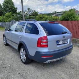 Skoda Octavia Scout 4x4 — miniatură 3