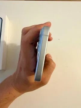 Apple iPhone 15, 128GB, 5G, Blue + Husa (factura iStyle) — miniatură 4