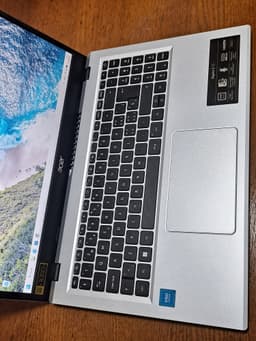 Vand laptop Acer Aspire A315--Intel N100 Turbo Speed 3.4 GHz--4GB RAM DDR5--SSD — miniatură 3