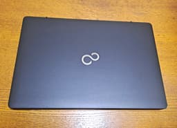 De vanzare laptop Fujitsu LifeBook A556--Procesor i5-6200U--8 GB RAM-DDR4--SSD — miniatură 3